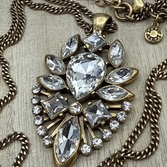 J Crew Necklace 30" Crystal Rhinestone Teardrop Pendant Antiqued Gold Tone - Picture 1 of 6